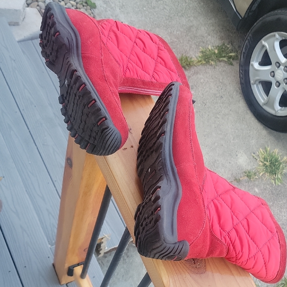 Lands' End Red Suede And Quilted Womens Size 10 Boots. Very Good Shape, Sexyness - Picture 8 of 9